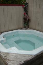 Sequim Motel Hot Tub Suites